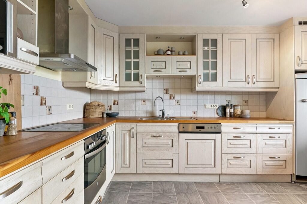 kitchen, apartment, house, home, interior design, modern, clean, kitchen, kitchen, kitchen, kitchen, kitchen cleaning services in dubai